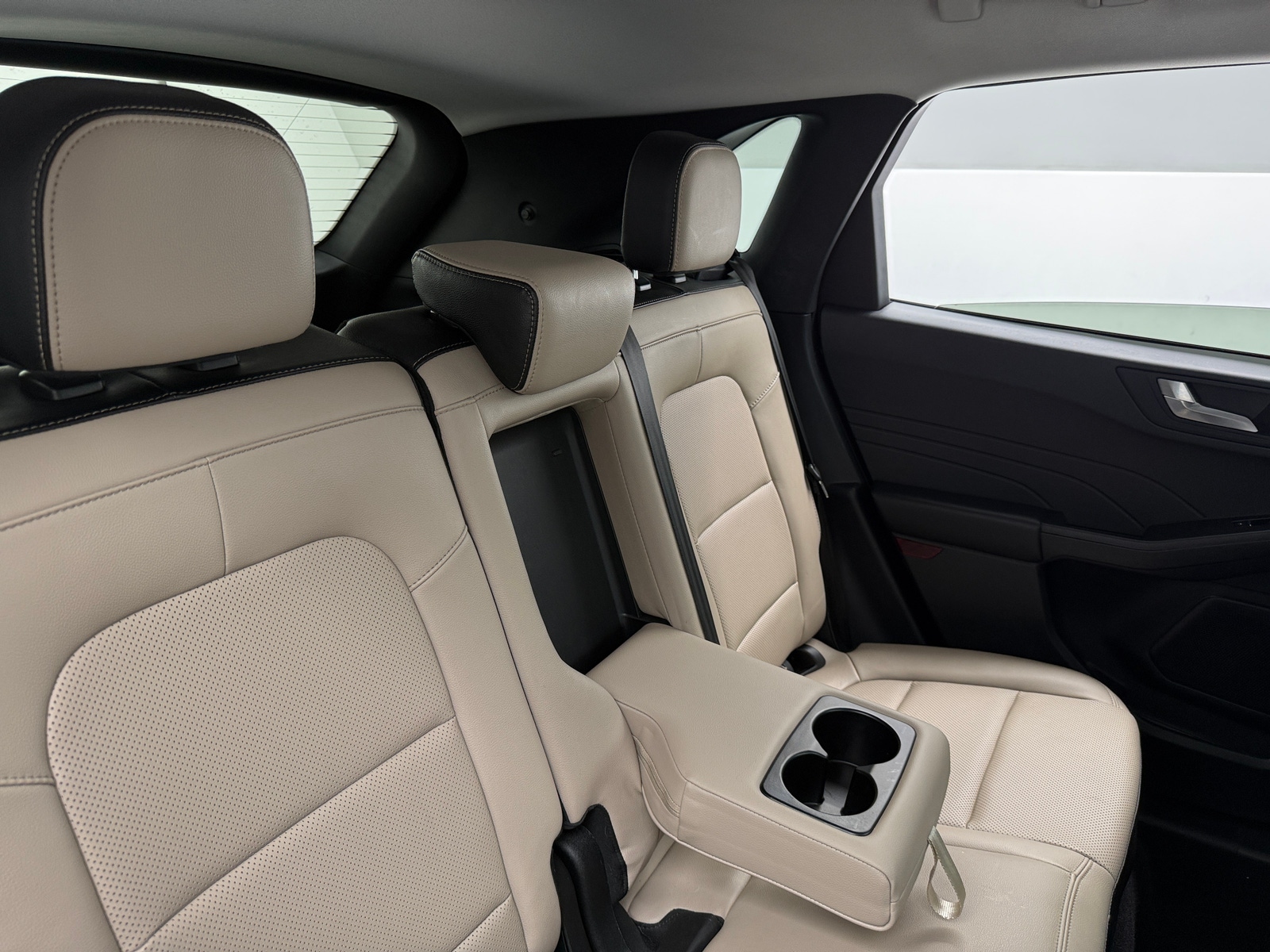 Thumbnail: 2022 Ford Escape - 5