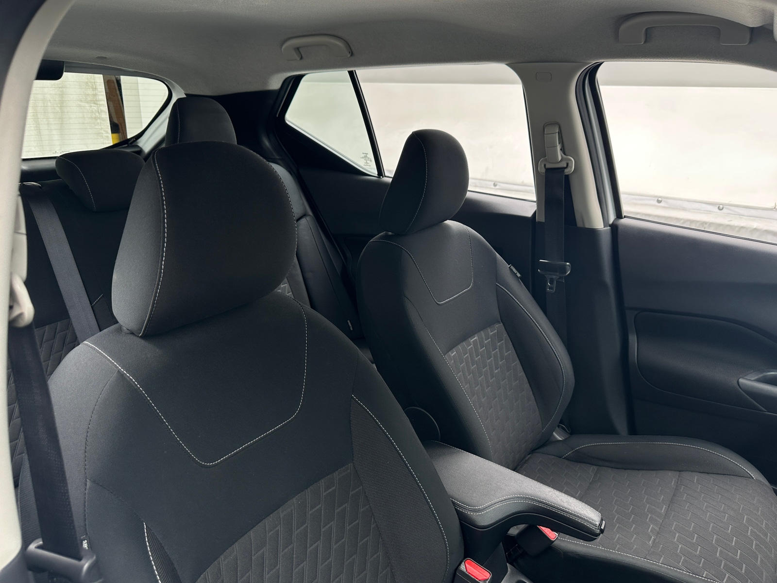 Thumbnail: 2022 Nissan Kicks - 2