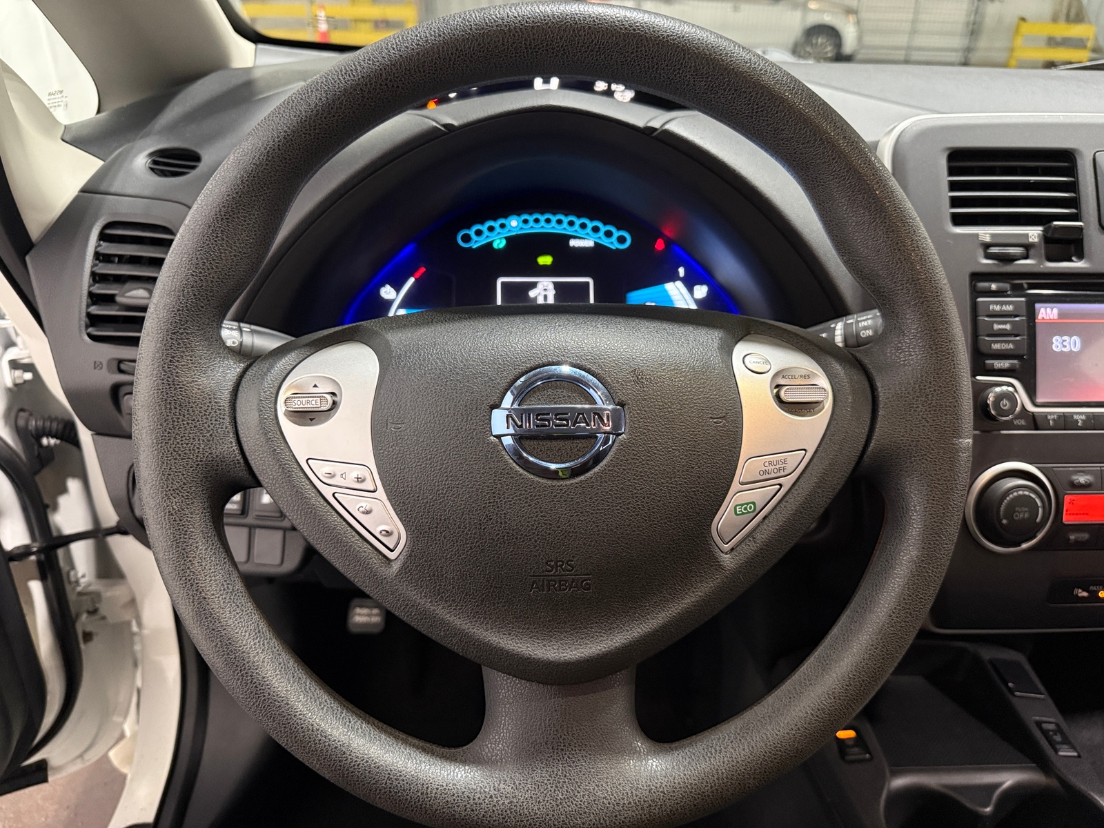 Thumbnail: 2017 Nissan Leaf - 5