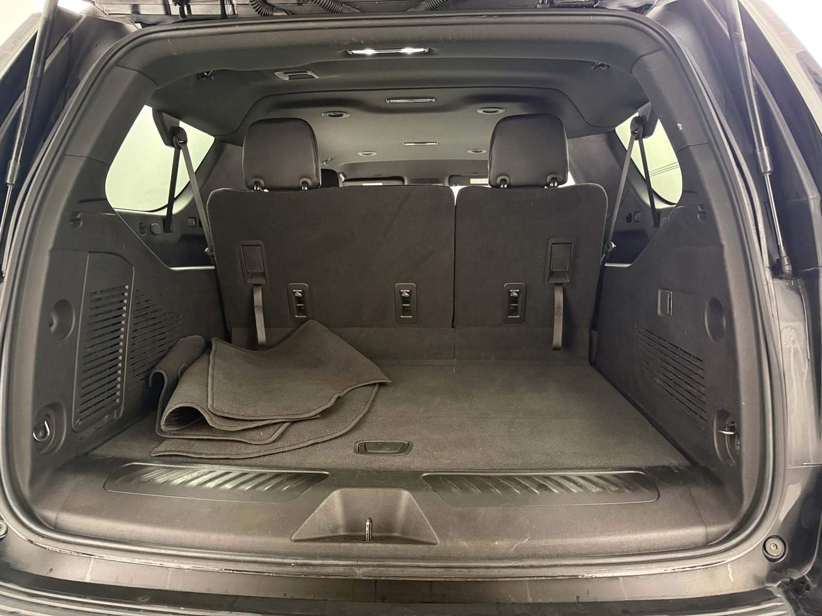 Thumbnail: 2021 Chevrolet Suburban - 7