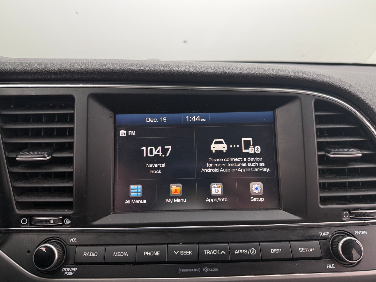 Thumbnail: 2018 Hyundai Elantra - 4