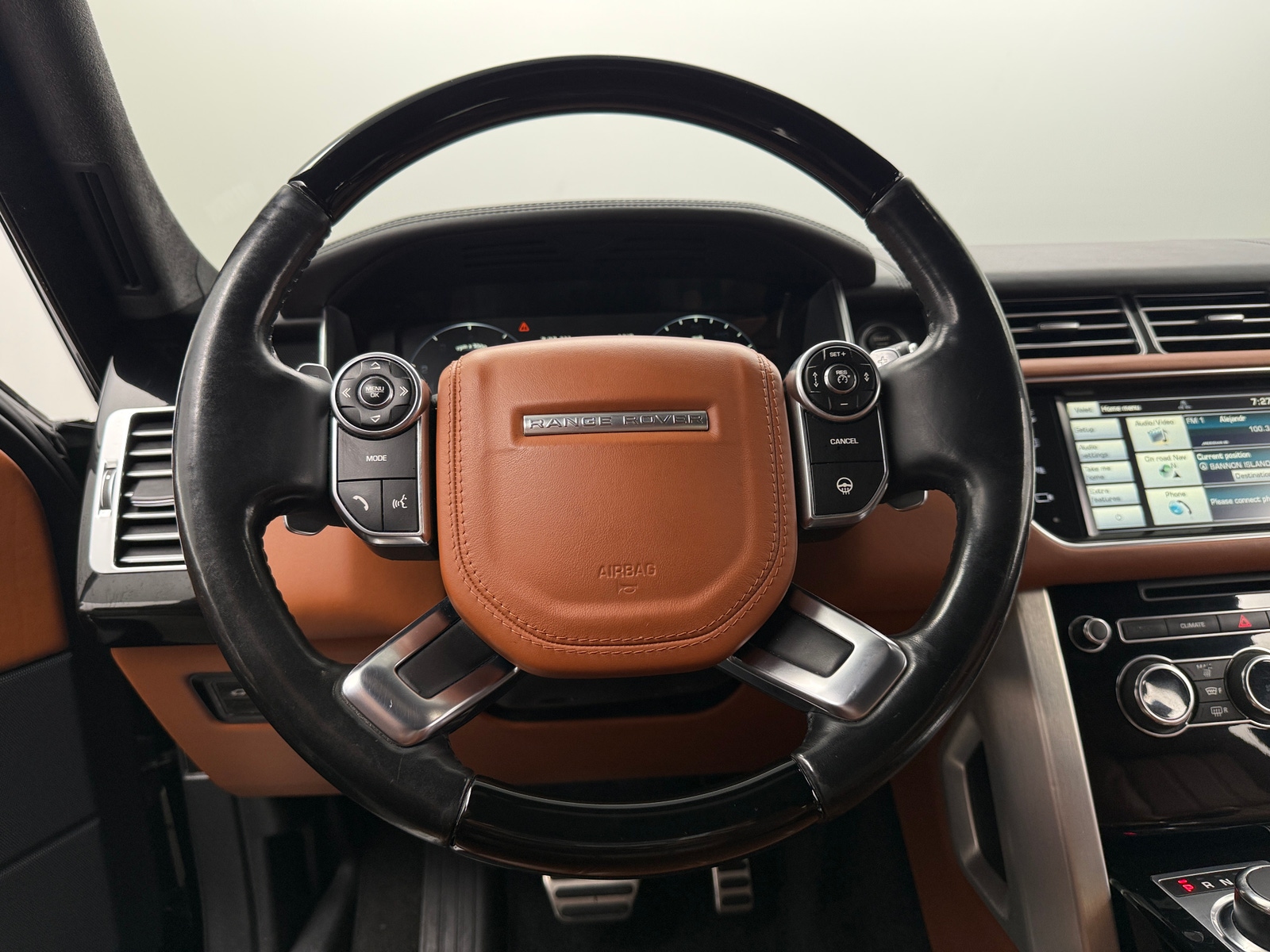 Thumbnail: 2014 Land Rover Range Rover - 4