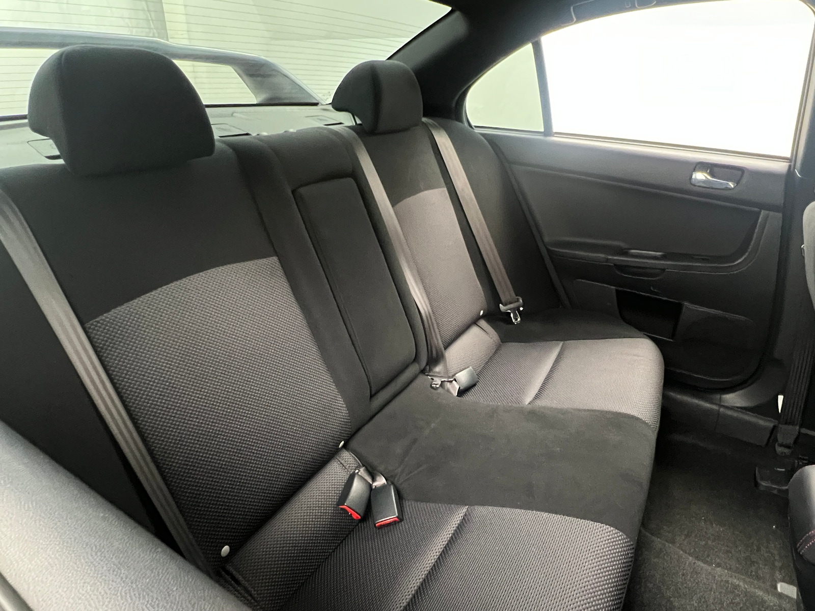 Thumbnail: 2015 Mitsubishi Lancer Evolution - 6