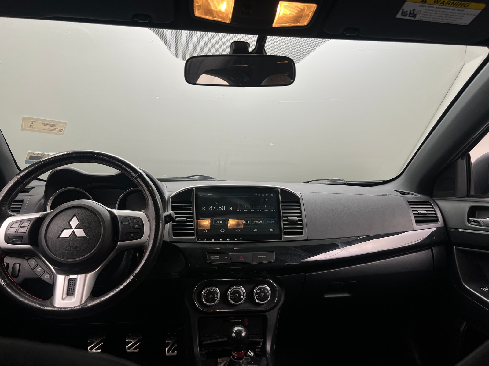 Thumbnail: 2015 Mitsubishi Lancer Evolution - 3