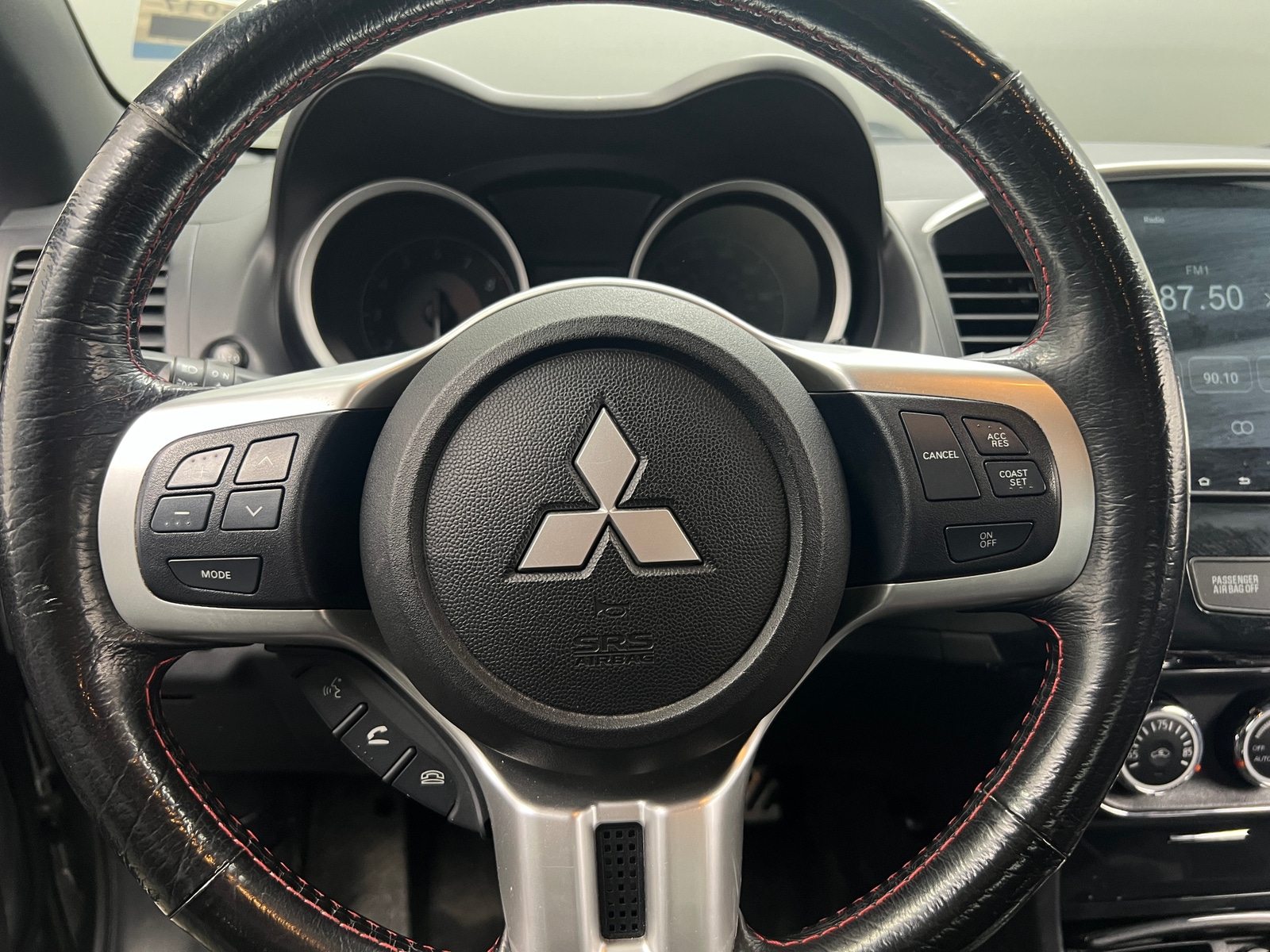 Thumbnail: 2015 Mitsubishi Lancer Evolution - 5