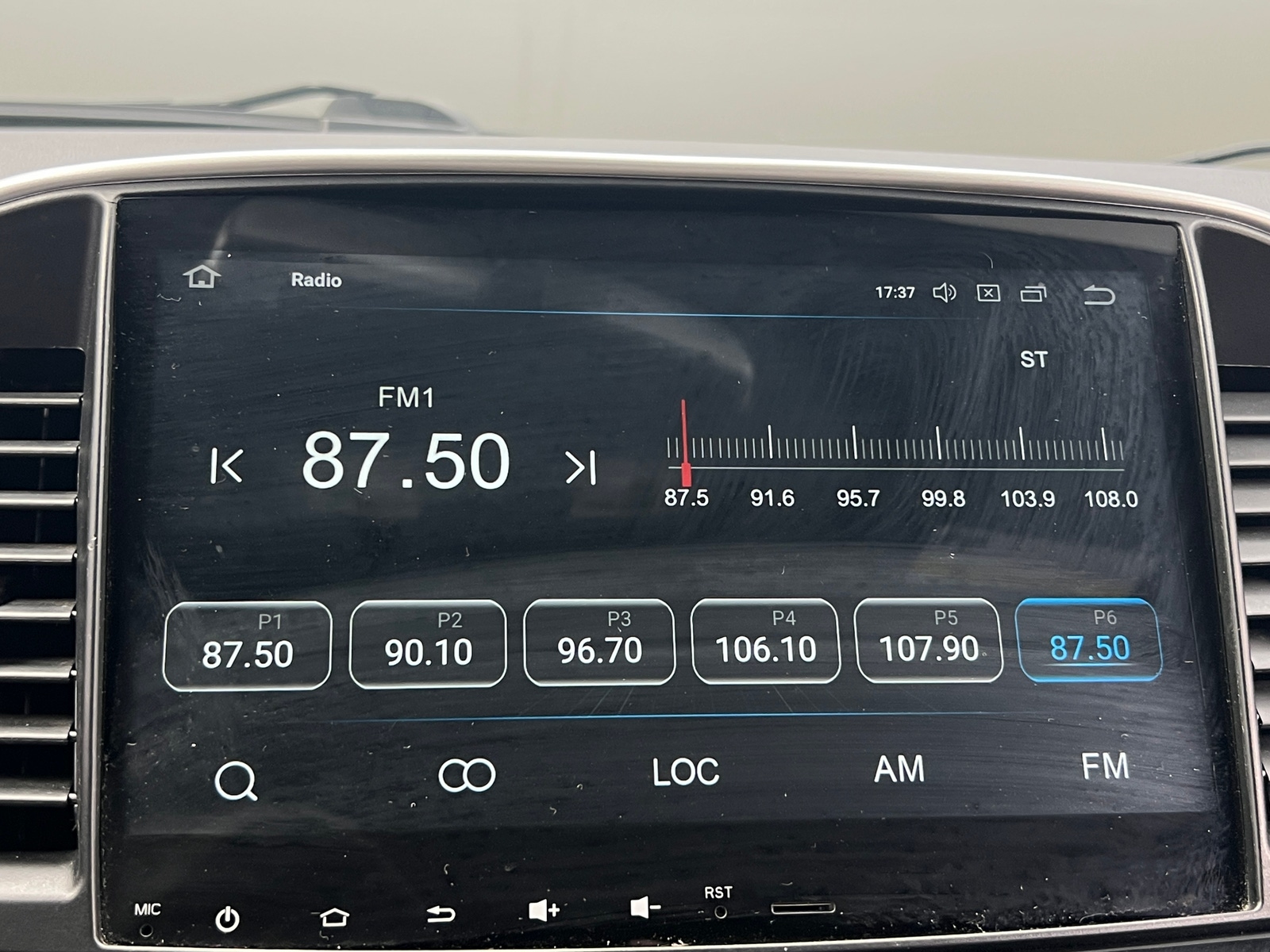 Thumbnail: 2015 Mitsubishi Lancer Evolution - 4