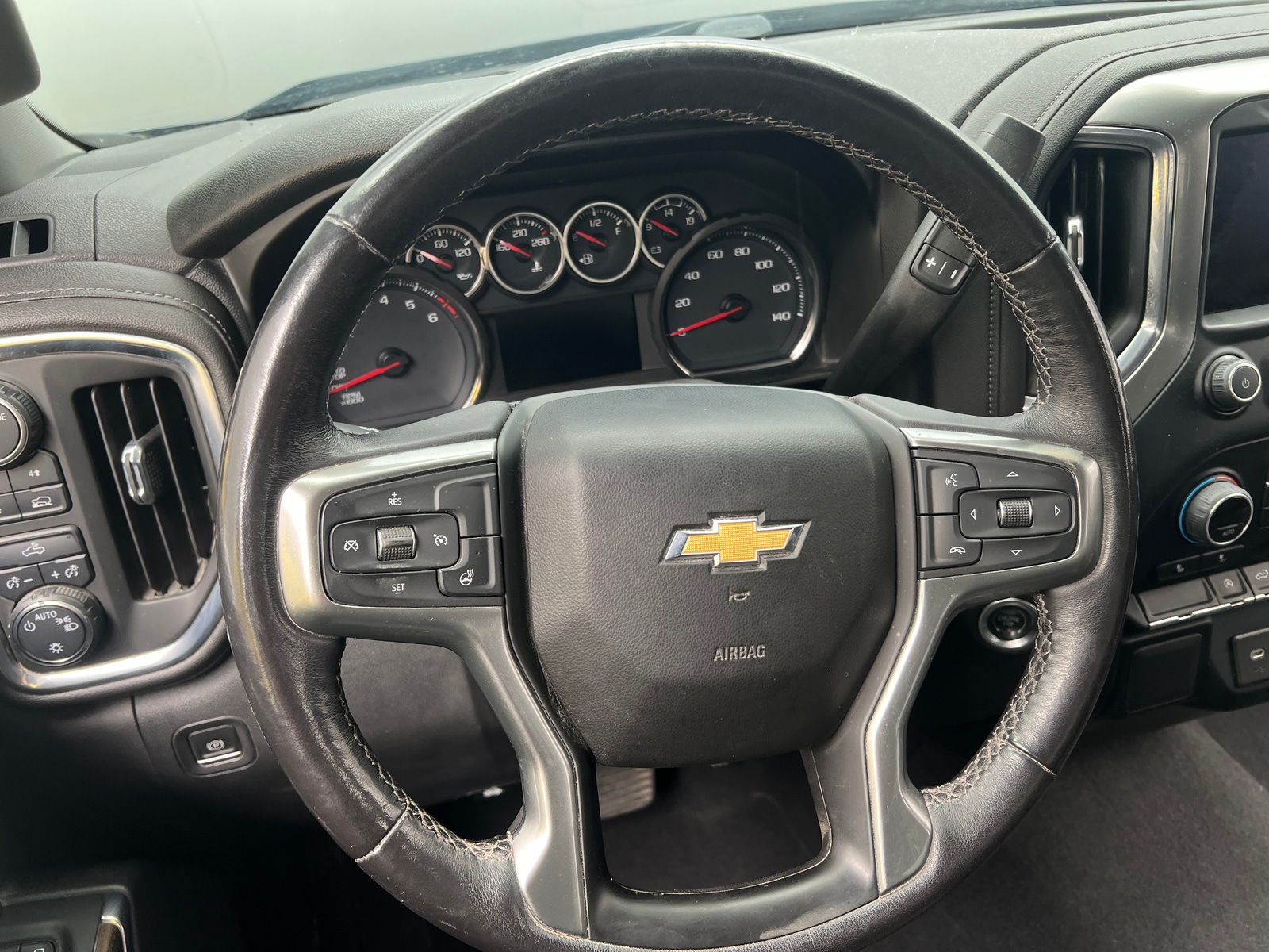 Thumbnail: 2021 Chevrolet Silverado 1500 - 5