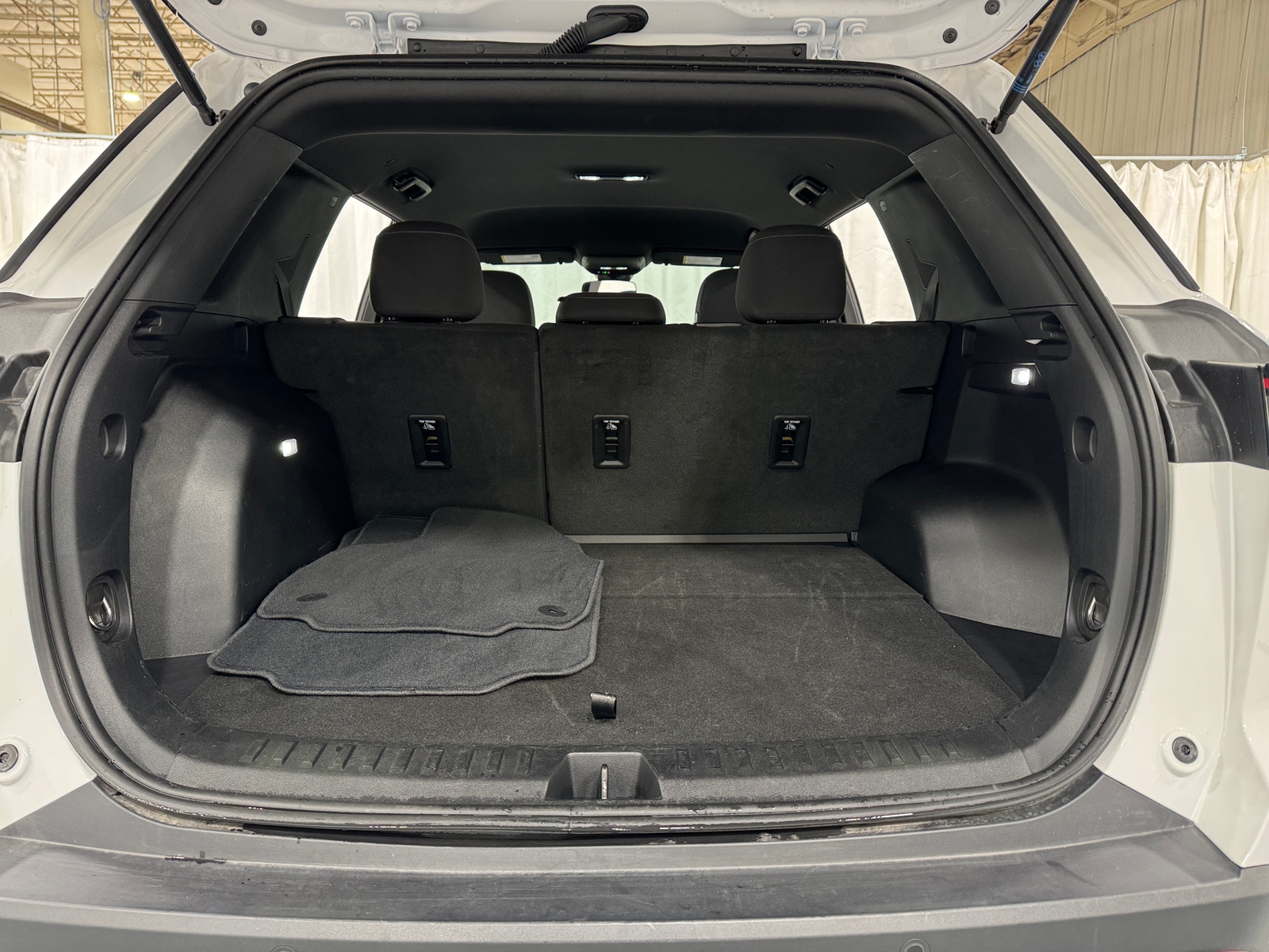 Thumbnail: 2025 Chevrolet Equinox - 7