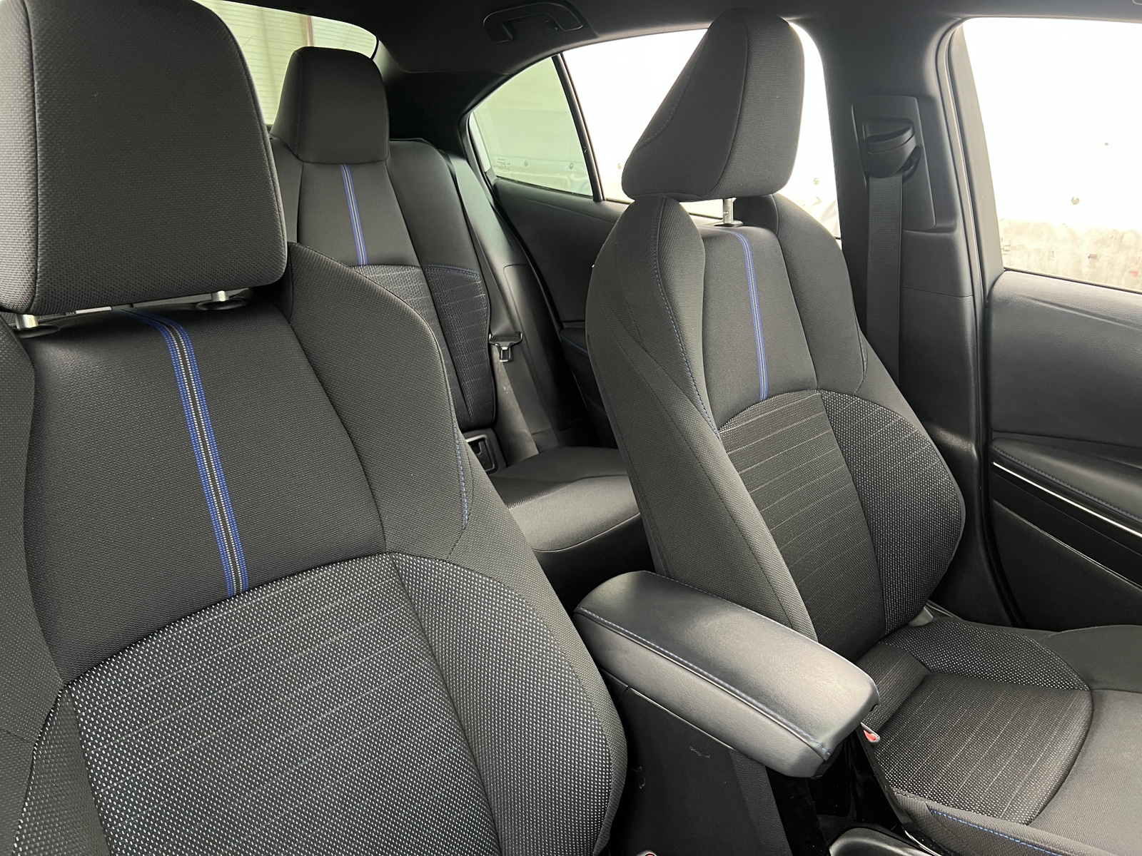 Thumbnail: 2022 Toyota Corolla - 2