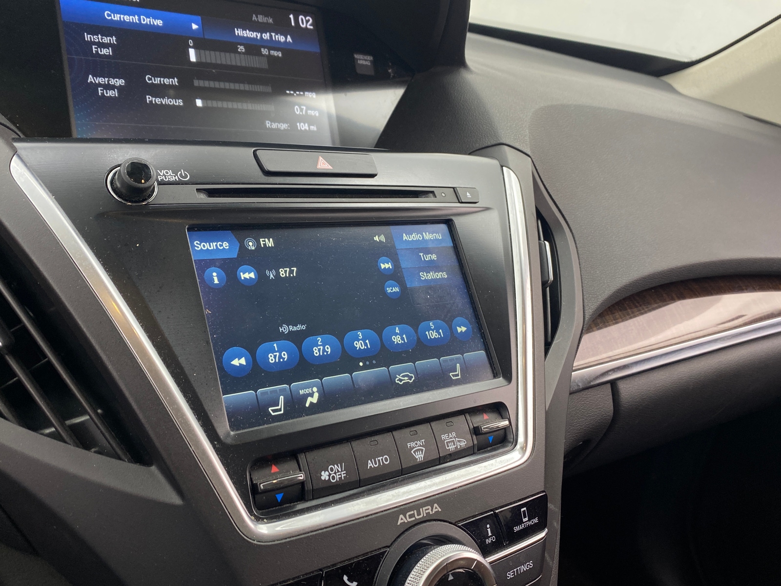 Thumbnail: 2018 Acura MDX - 3