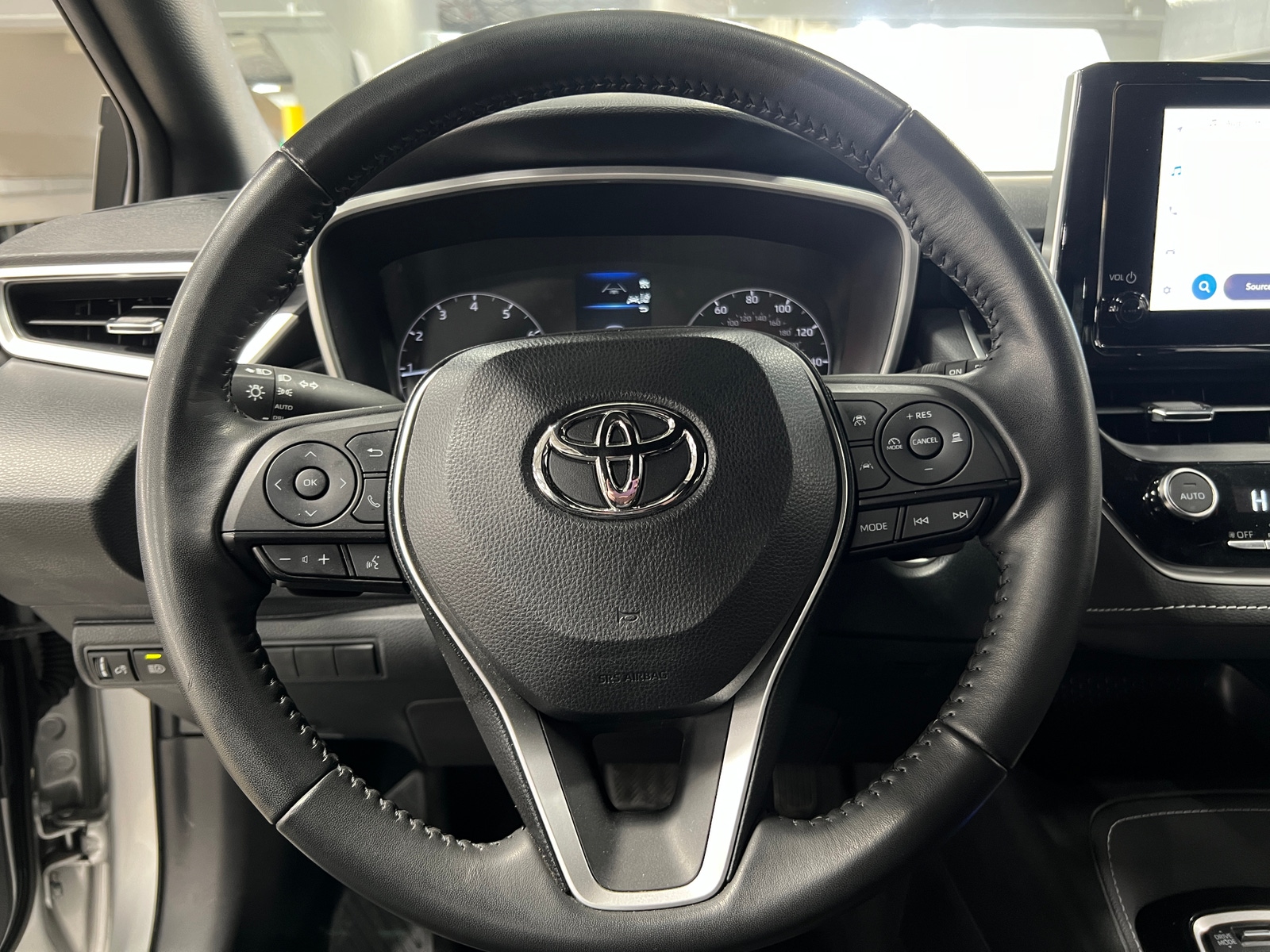 Thumbnail: 2024 Toyota Corolla - 5