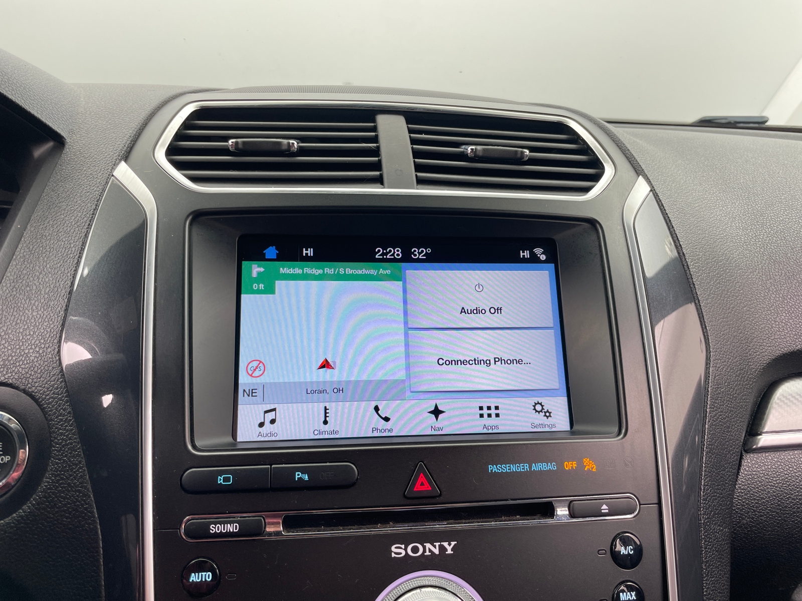 Thumbnail: 2017 Ford Explorer - 3