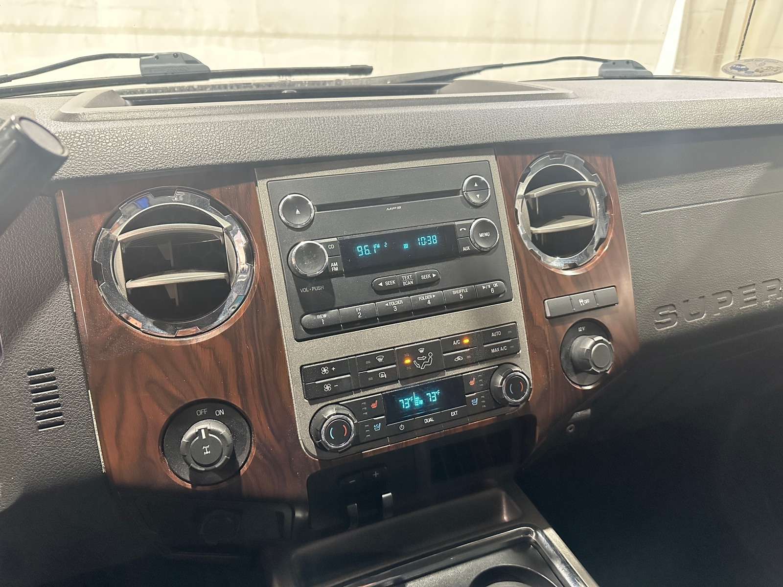 Thumbnail: 2011 Ford Econoline - 4