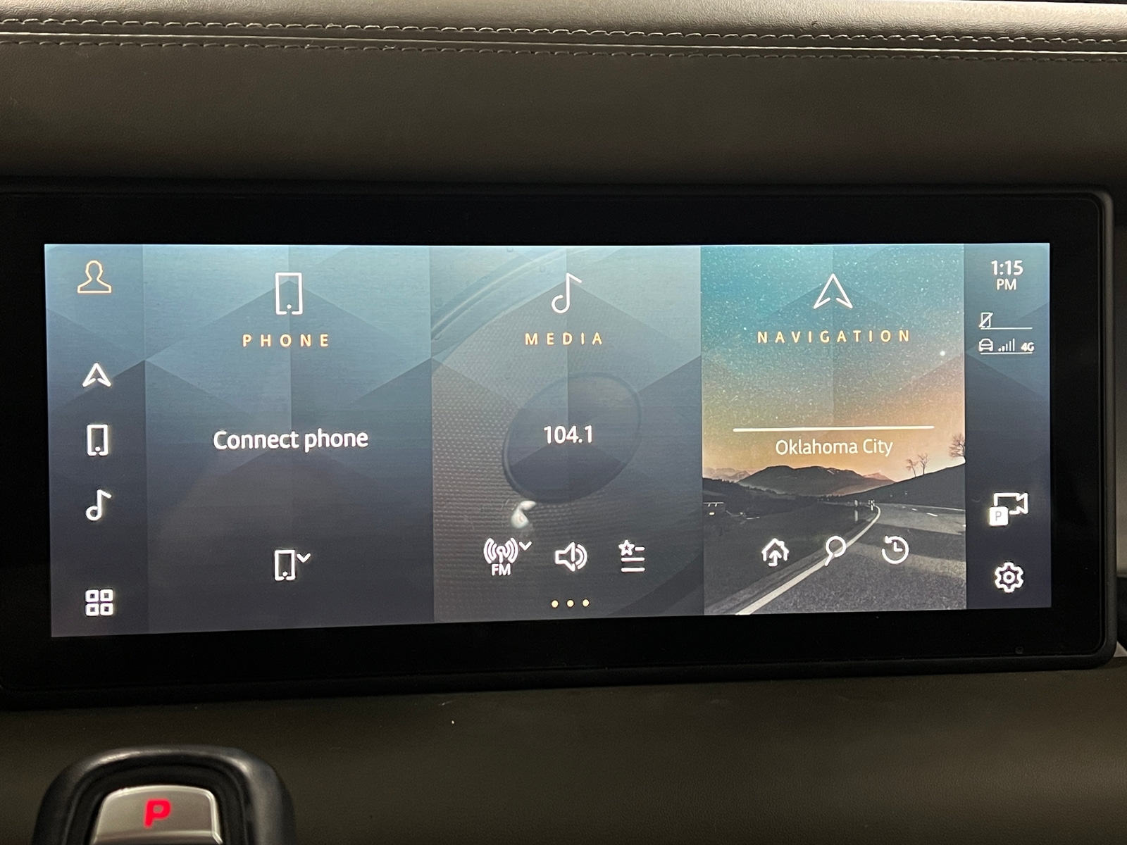 Thumbnail: 2020 Land Rover Defender - 3