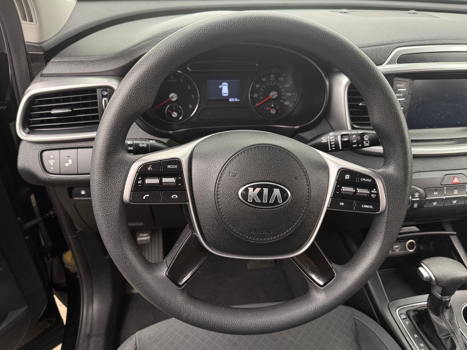 Thumbnail: 2020 Kia Sorento - 5