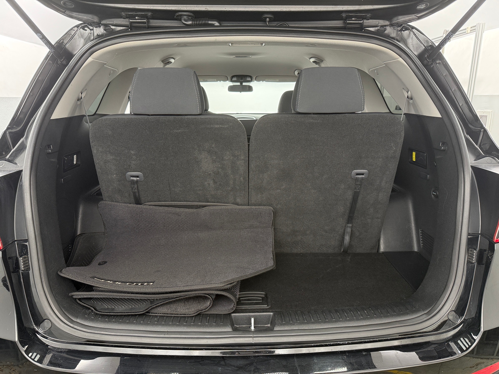 Thumbnail: 2020 Kia Sorento - 7