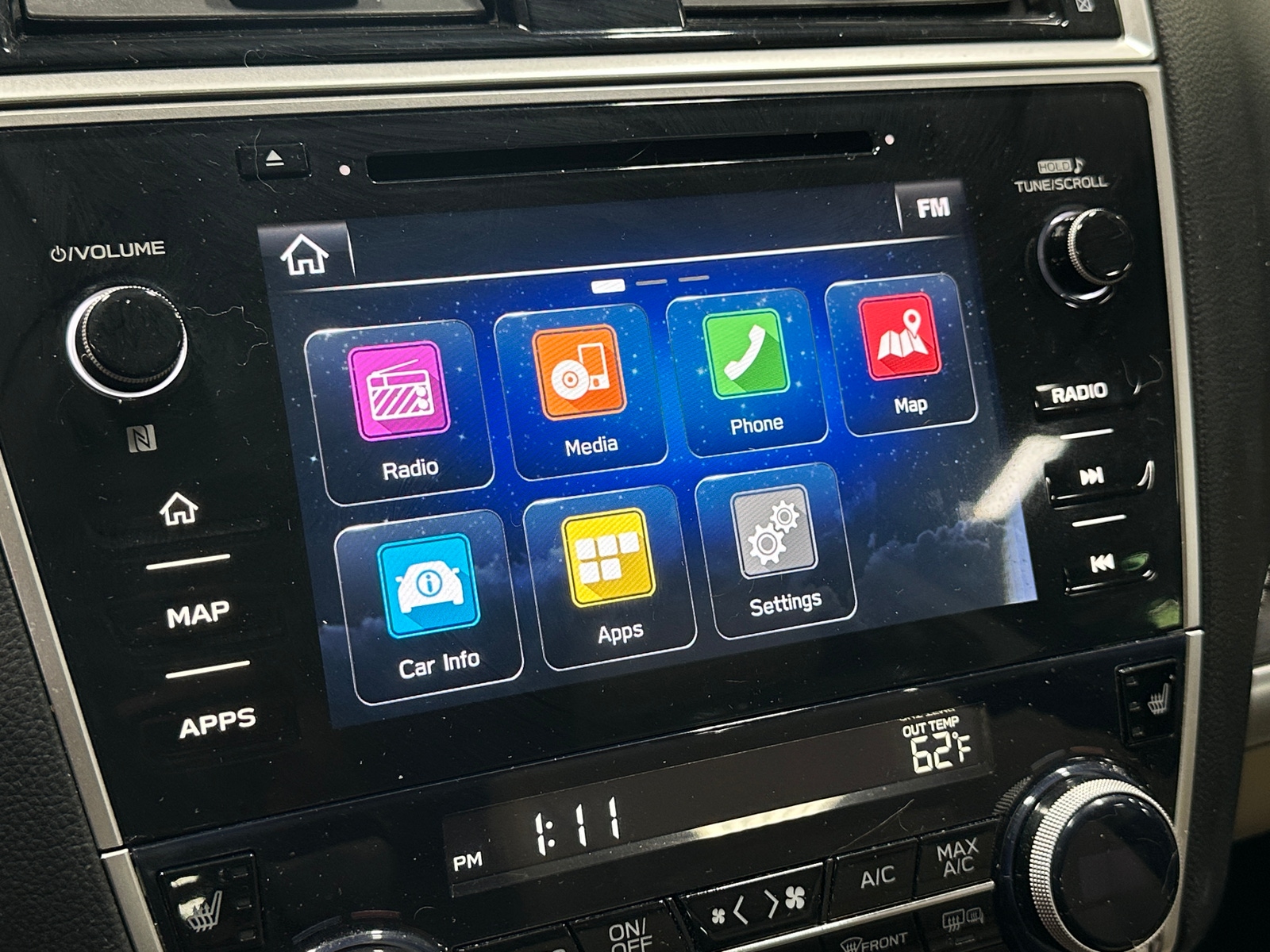 Thumbnail: 2018 Subaru Legacy - 3