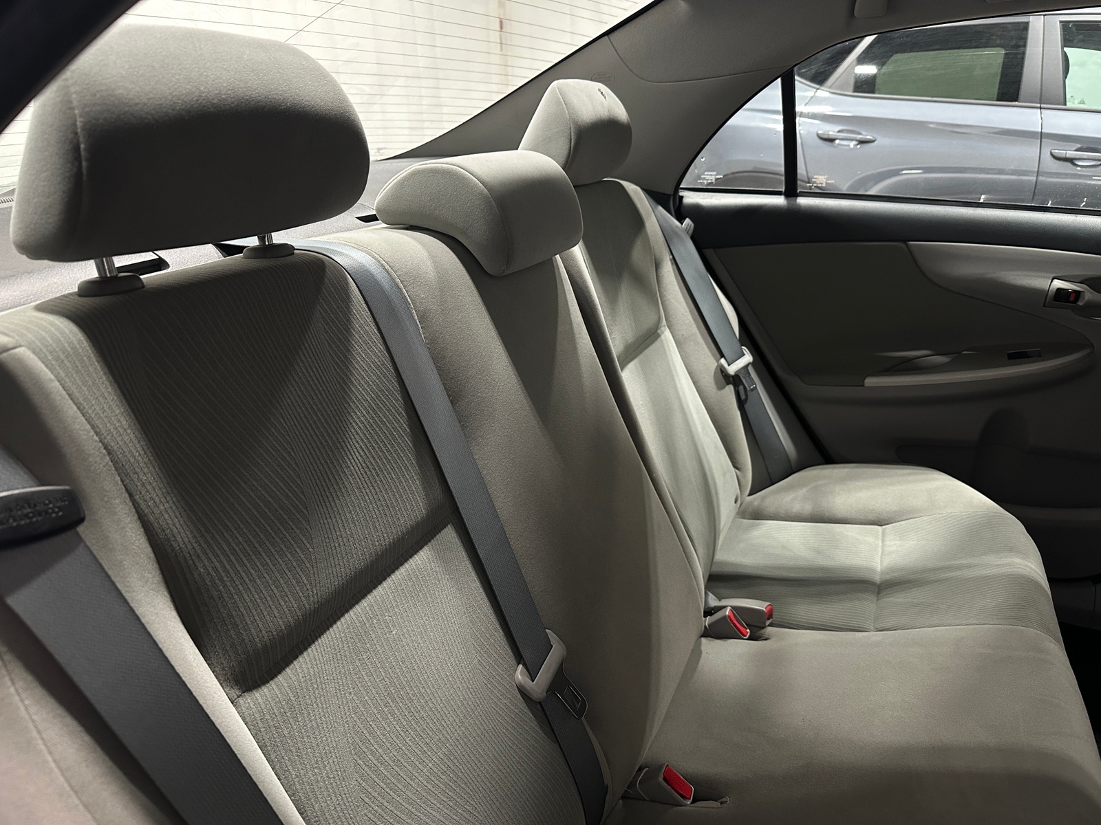 Thumbnail: 2011 Toyota Corolla - 6