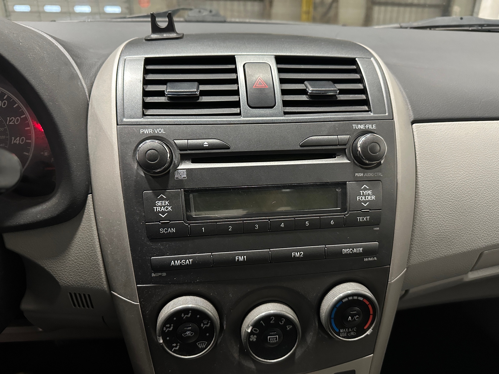 Thumbnail: 2011 Toyota Corolla - 4