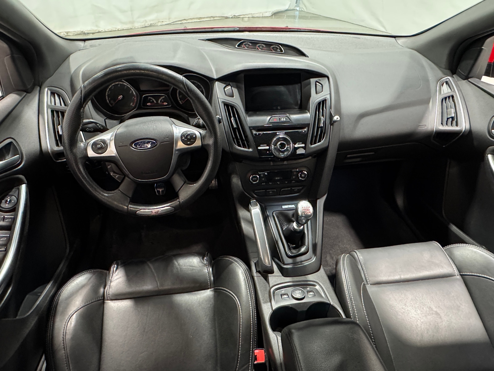 Thumbnail: 2014 Ford Focus - 3