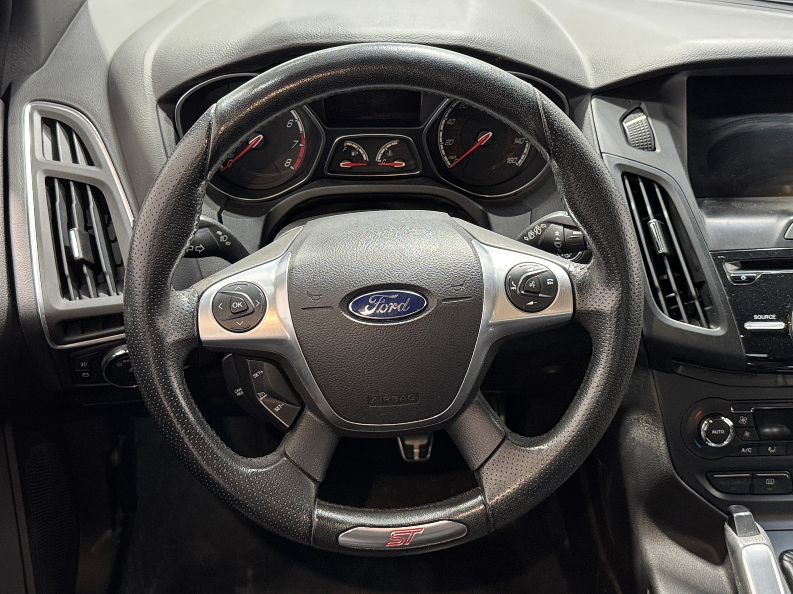 Thumbnail: 2014 Ford Focus - 5