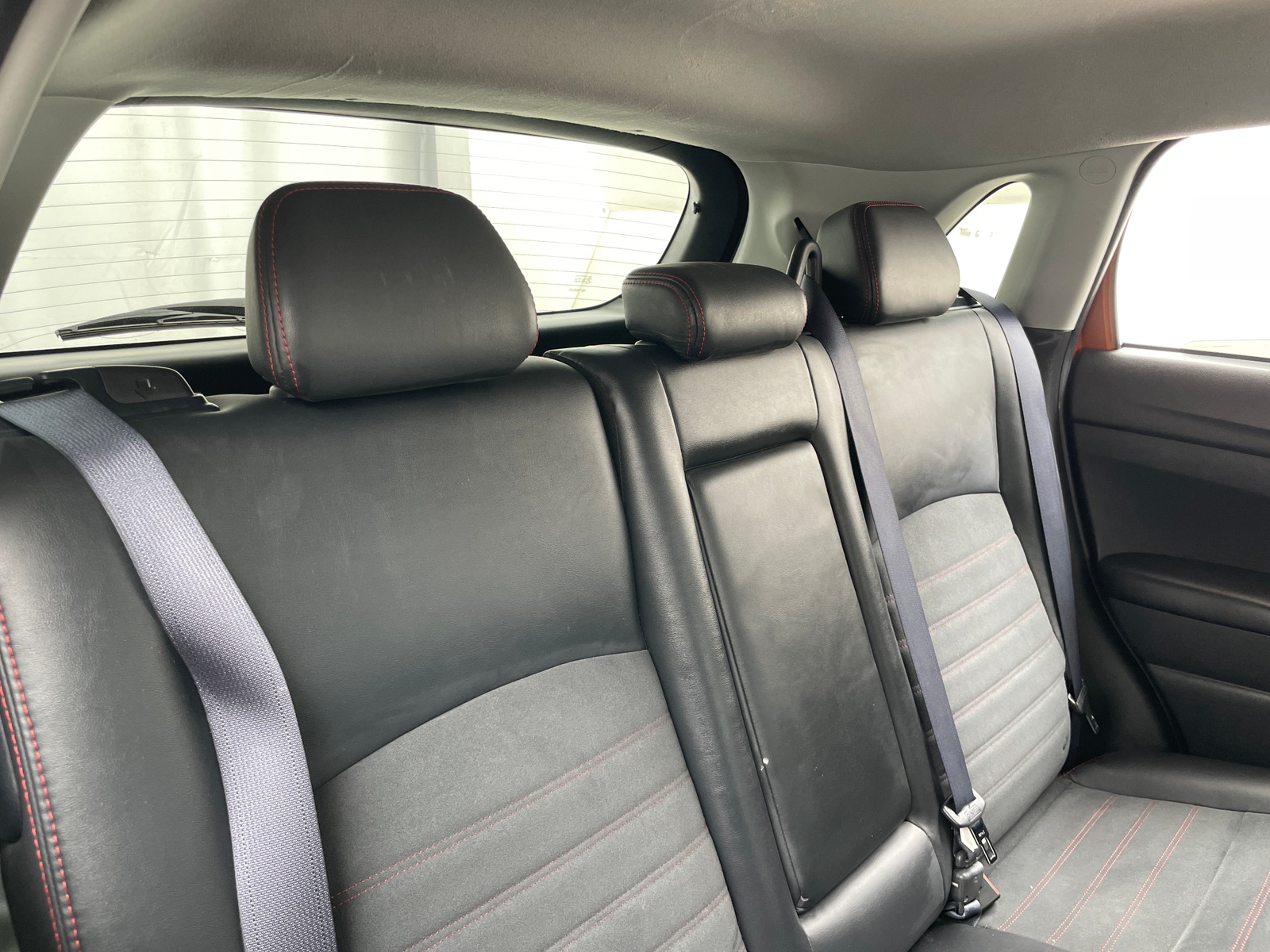 Thumbnail: 2022 Mitsubishi Outlander Sport - 5