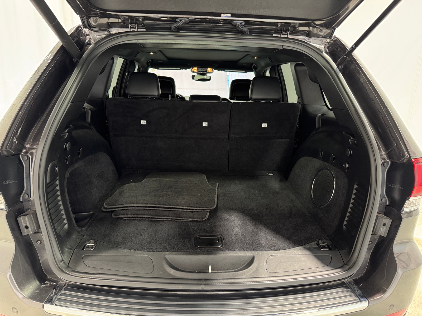 Thumbnail: 2021 Jeep Grand Cherokee - 6