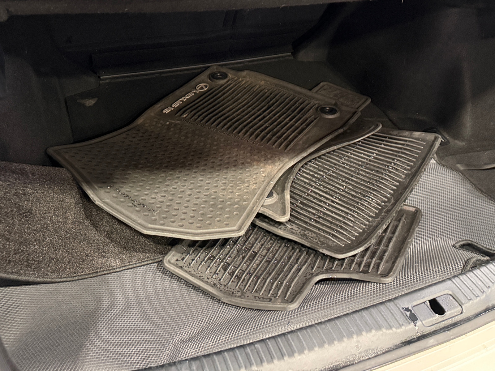 Thumbnail: 2016 Lexus IS - 6