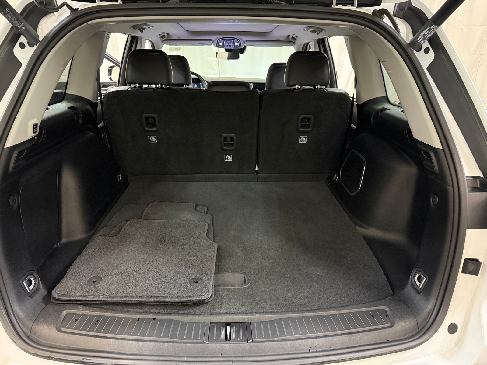 Thumbnail: 2022 Jeep Grand Cherokee - 6