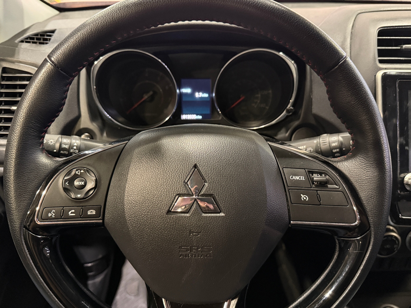 Thumbnail: 2022 Mitsubishi Outlander Sport - 5