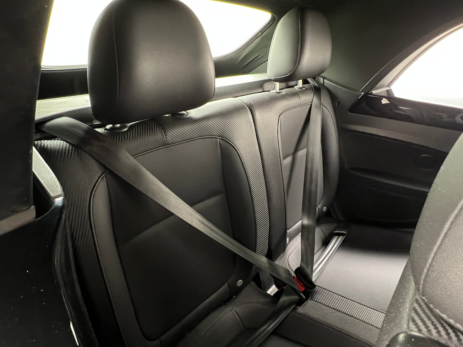 Thumbnail: 2015 Volkswagen Beetle - 5