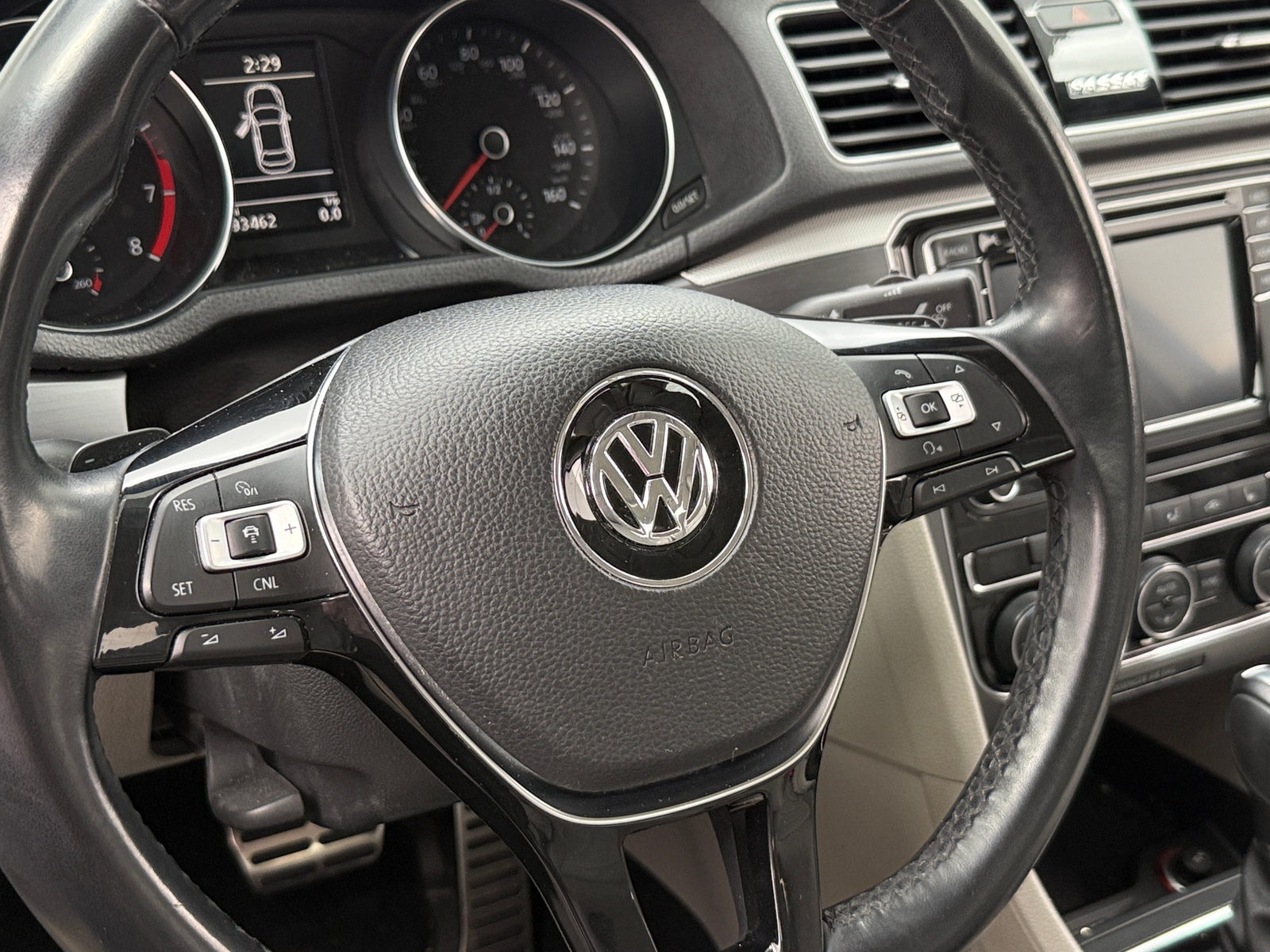 Thumbnail: 2018 Volkswagen Passat - 4