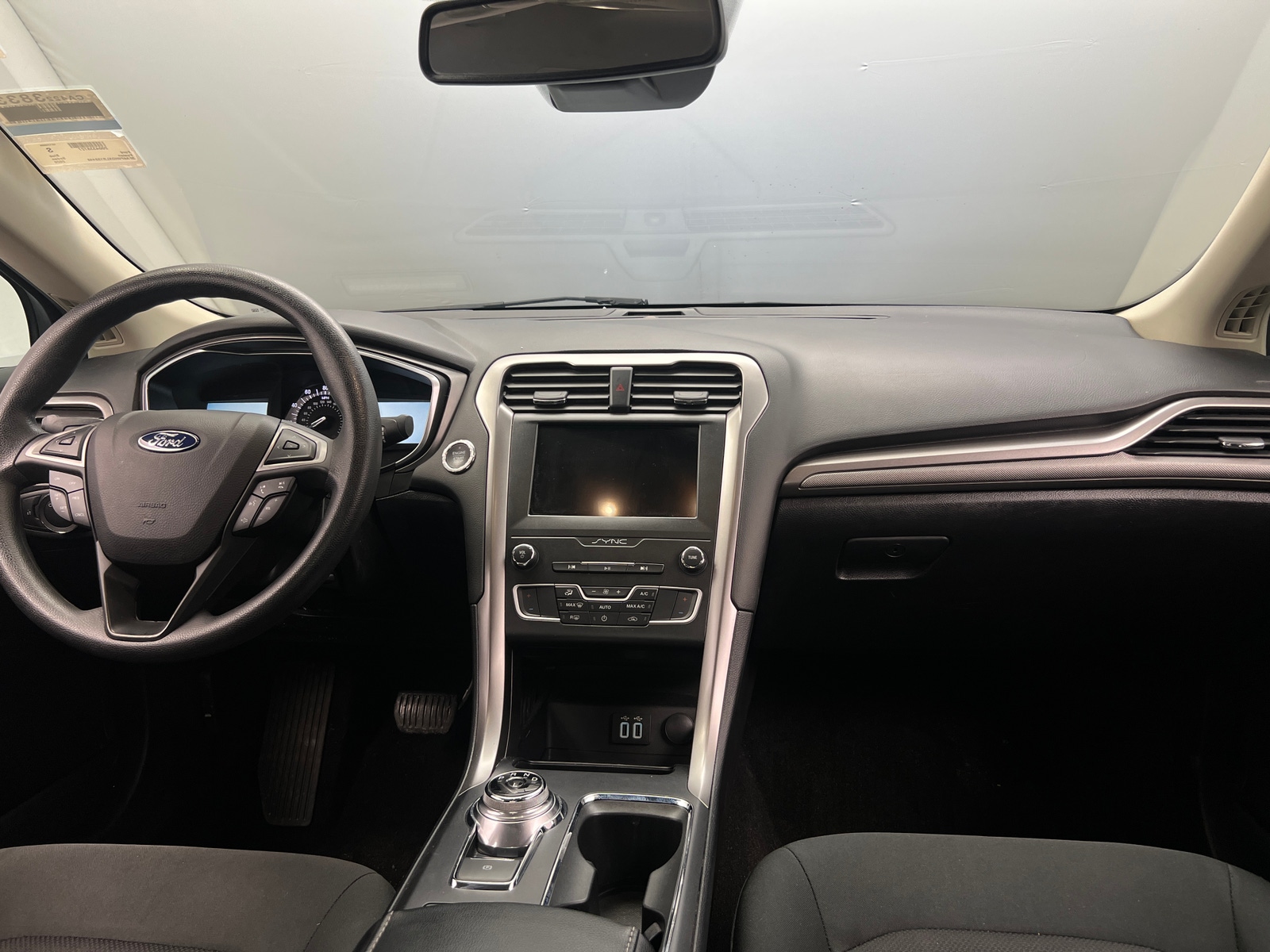 Thumbnail: 2020 Ford Fusion - 3