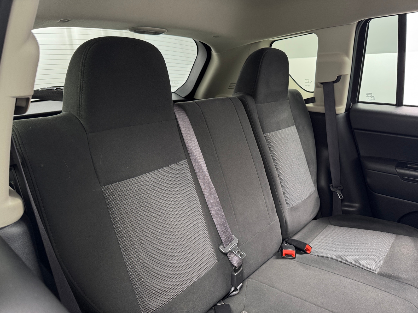 Thumbnail: 2016 Jeep Compass - 6