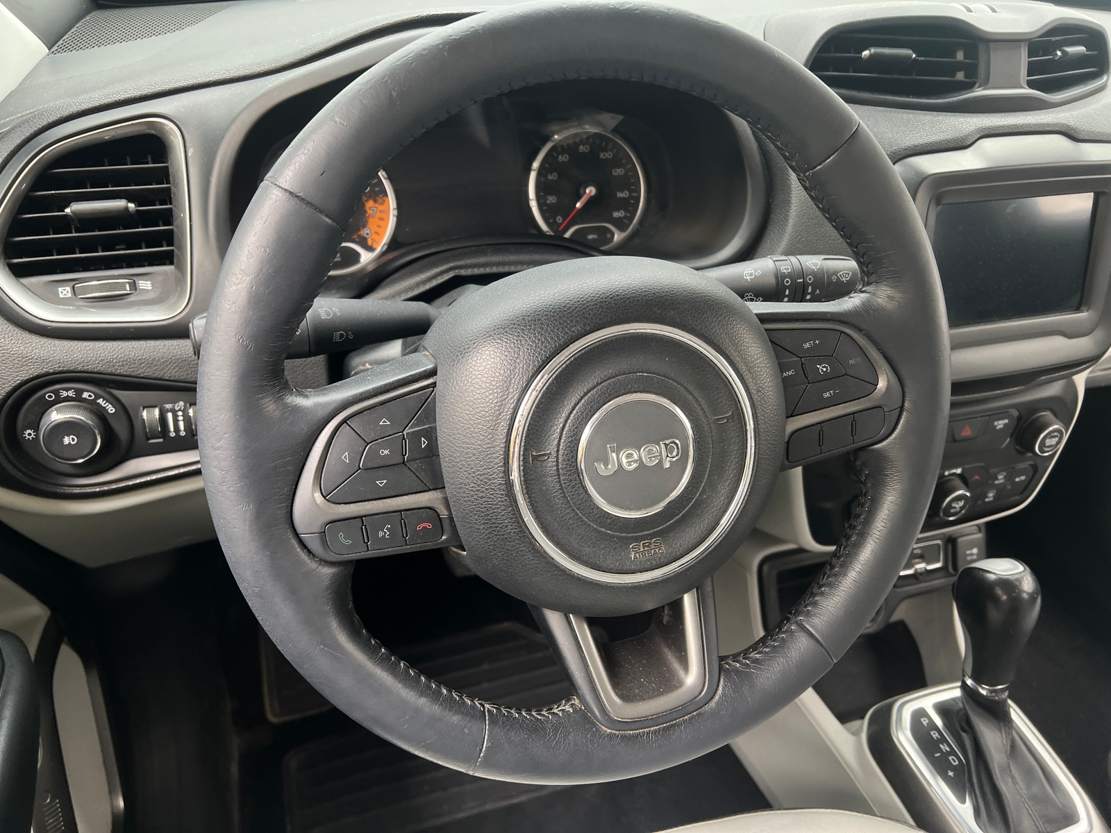 Thumbnail: 2018 Jeep Renegade - 4