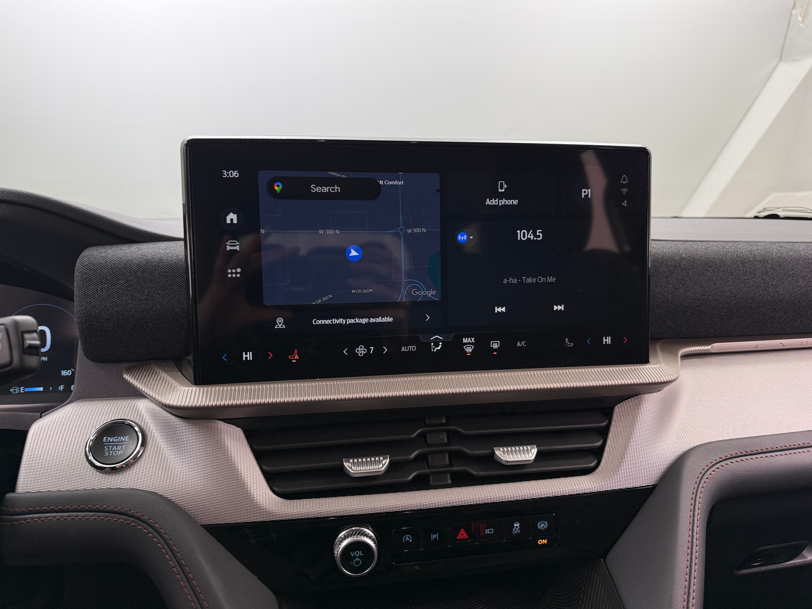 Thumbnail: 2025 Ford Explorer - 4