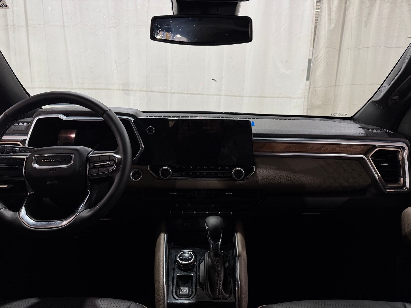 Thumbnail: 2025 GMC Canyon - 2