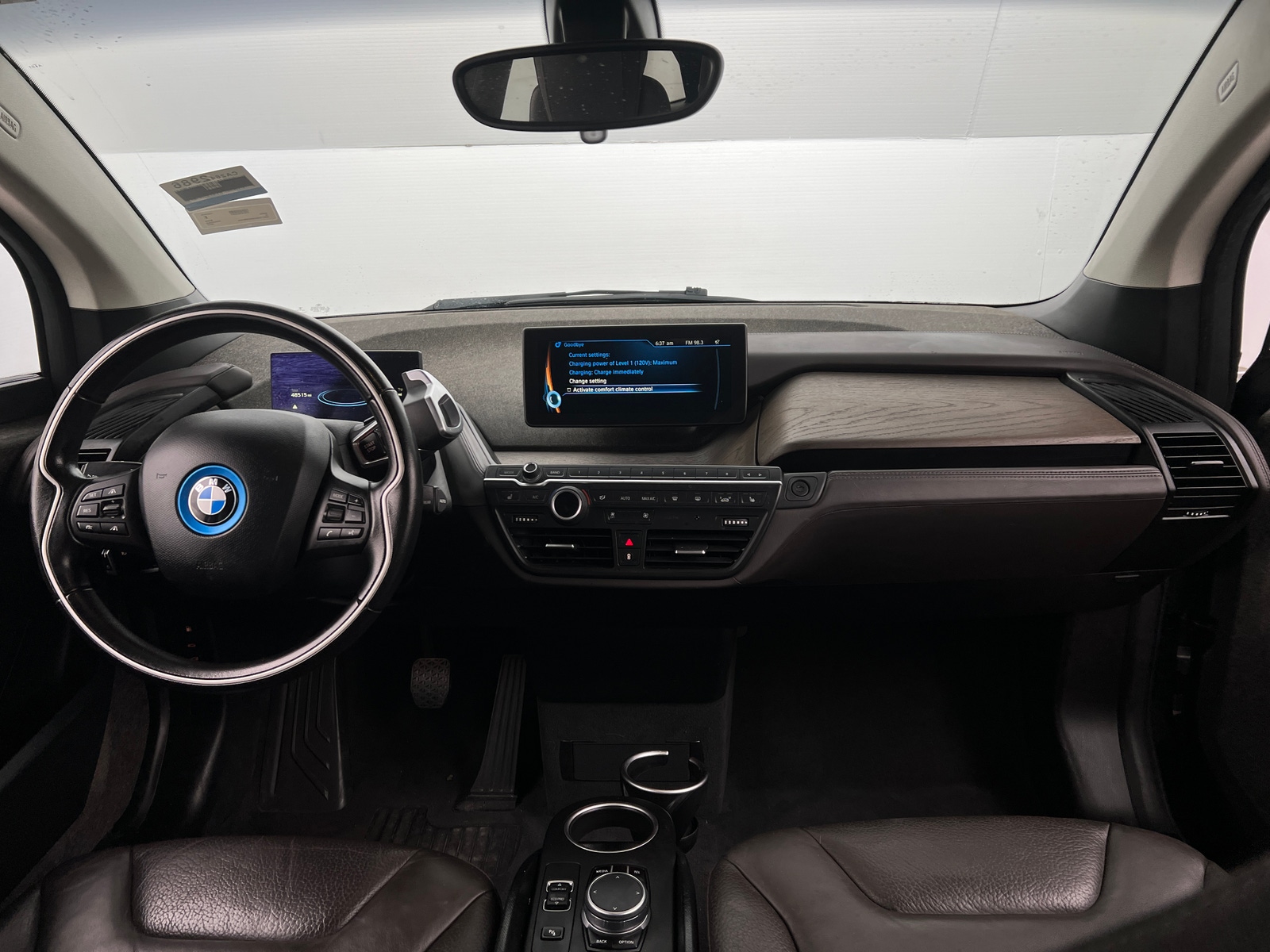 Thumbnail: 2017 BMW i3 - 2