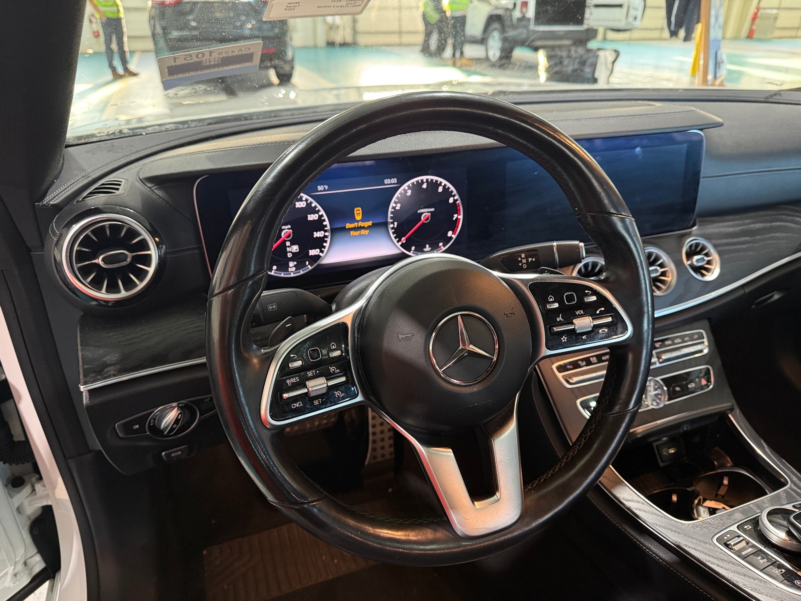 Thumbnail: 2020 Mercedes-Benz E-Class - 3
