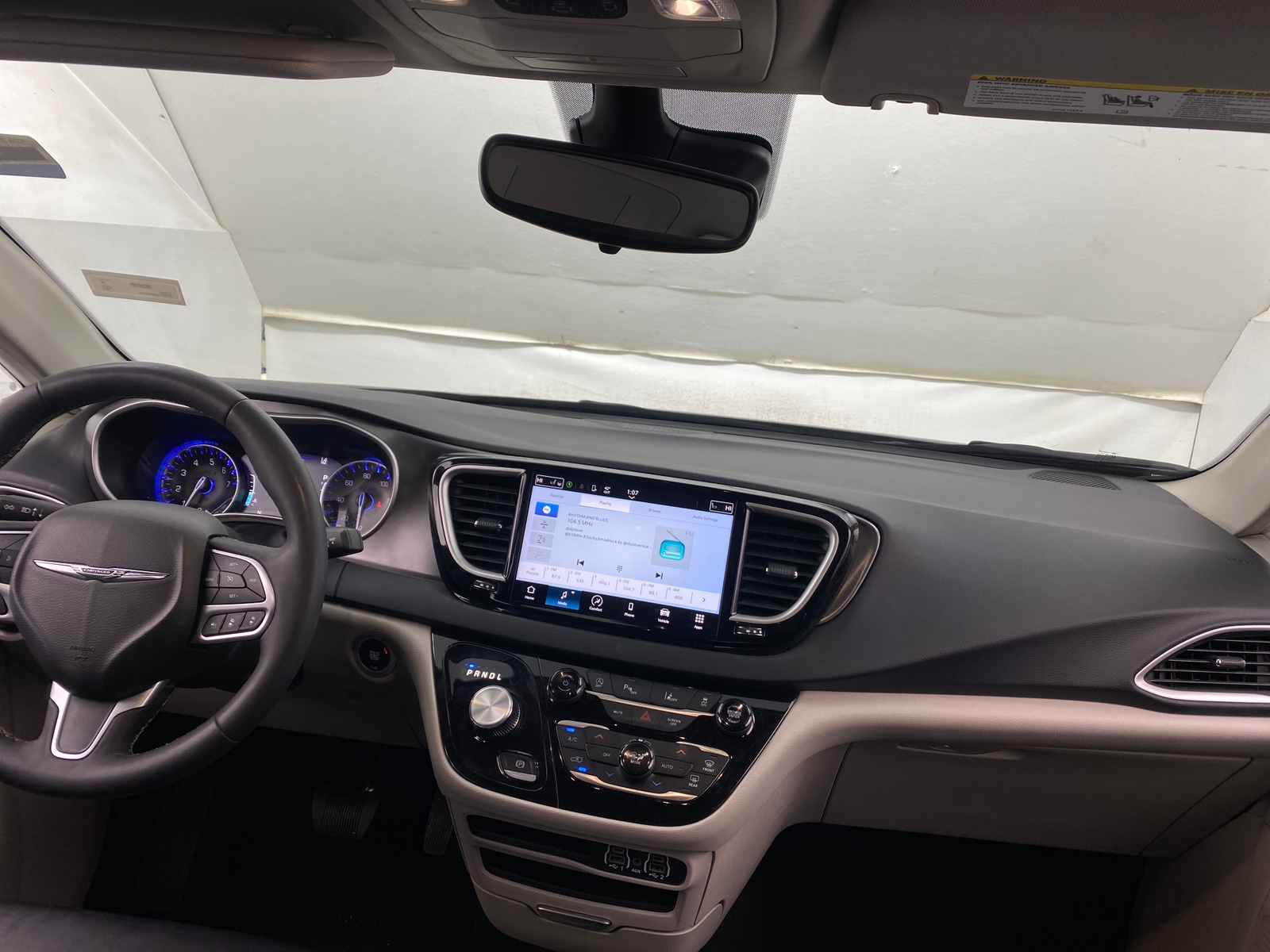 Thumbnail: 2024 Chrysler Pacifica - 2