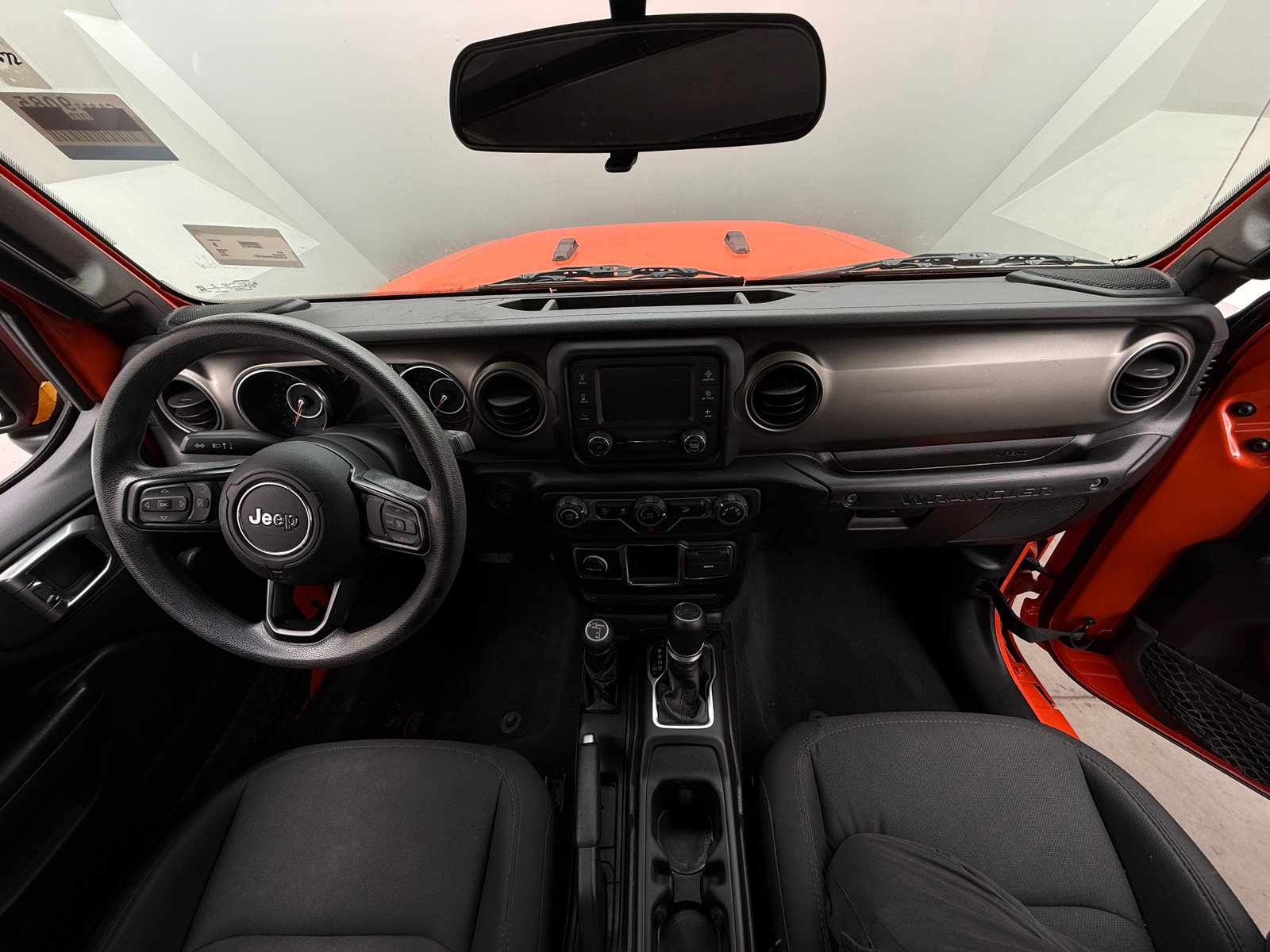 Thumbnail: 2019 Jeep Wrangler - 3