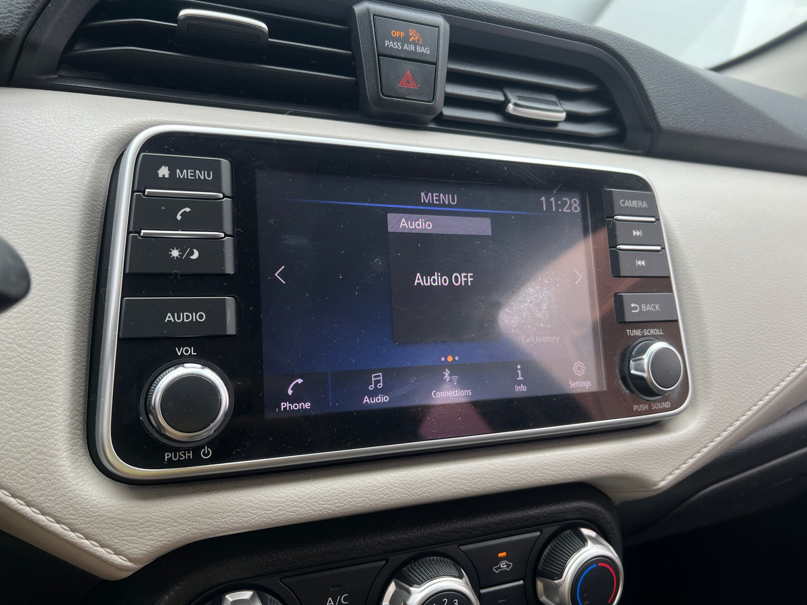 Thumbnail: 2021 Nissan Versa - 4