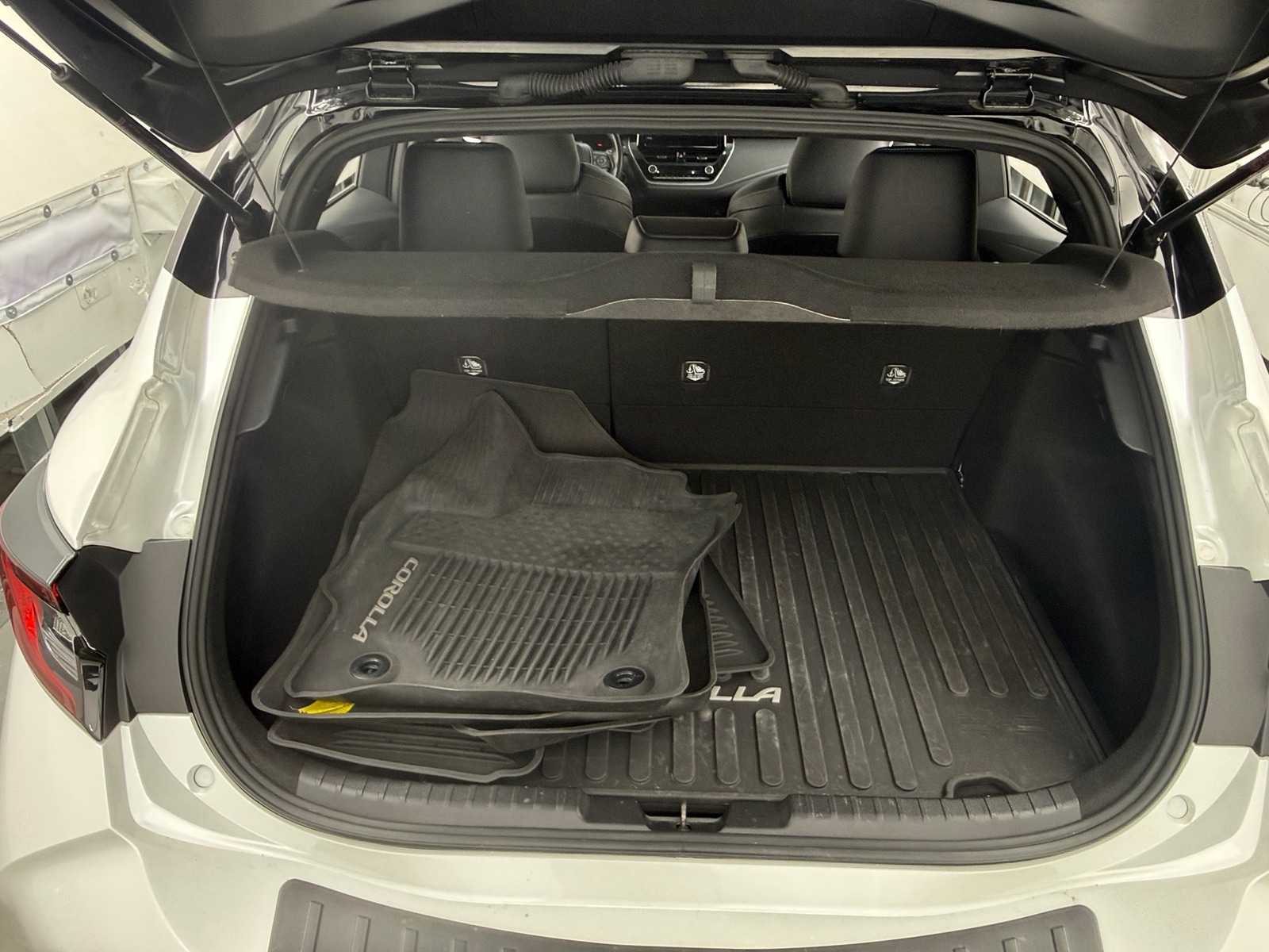 Thumbnail: 2023 Toyota Corolla - 7