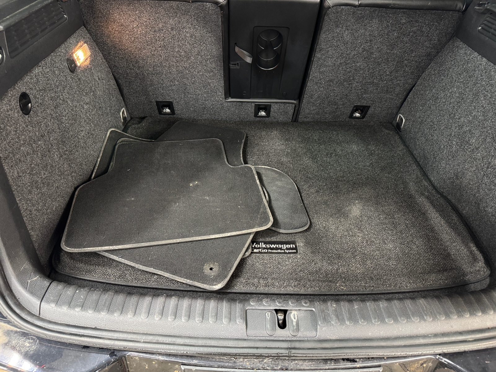 Thumbnail: 2017 Volkswagen Tiguan - 7