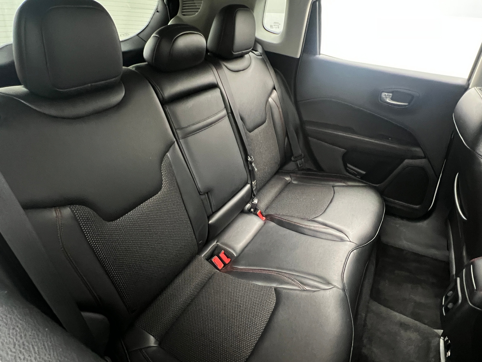 Thumbnail: 2018 Jeep Compass - 6