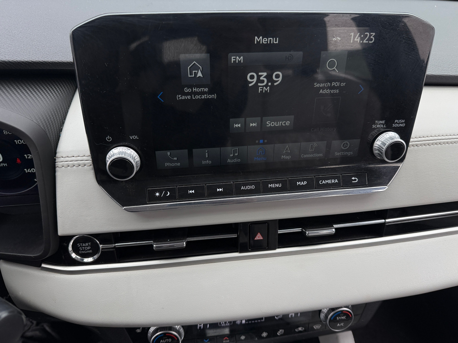 Thumbnail: 2022 Mitsubishi Outlander - 3