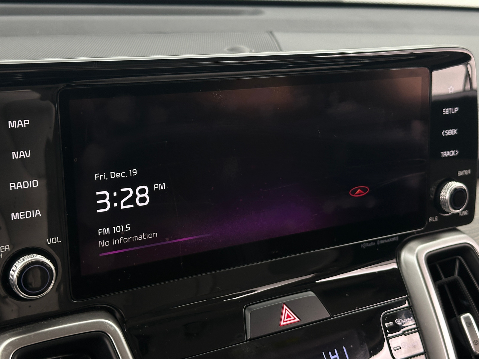 Thumbnail: 2022 Kia Sorento - 3