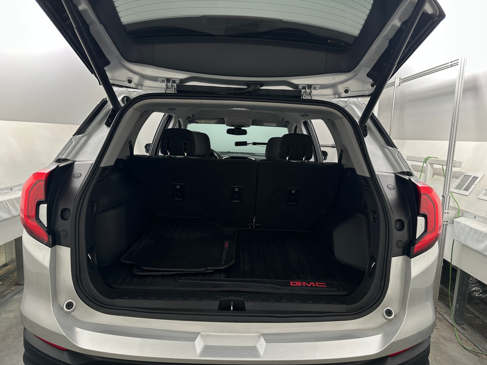 Thumbnail: 2019 GMC Terrain - 7