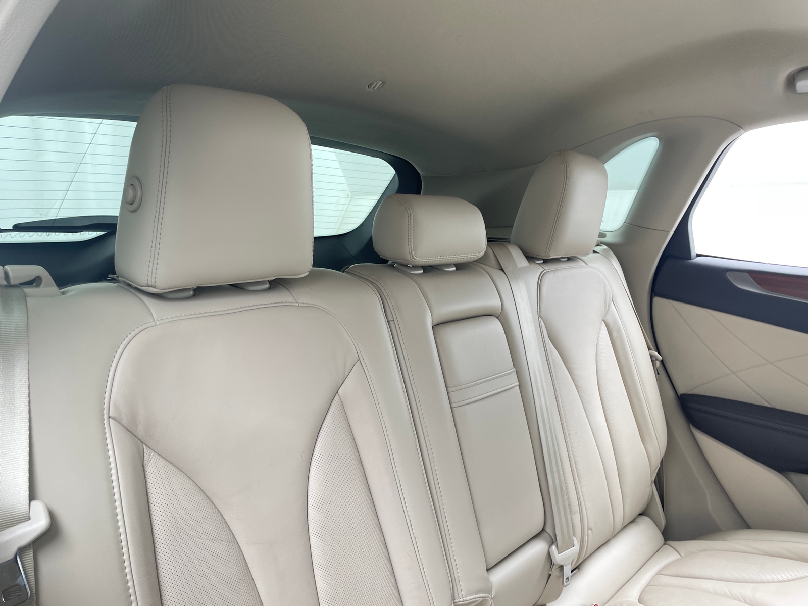 Thumbnail: 2017 Lincoln MKC - 5