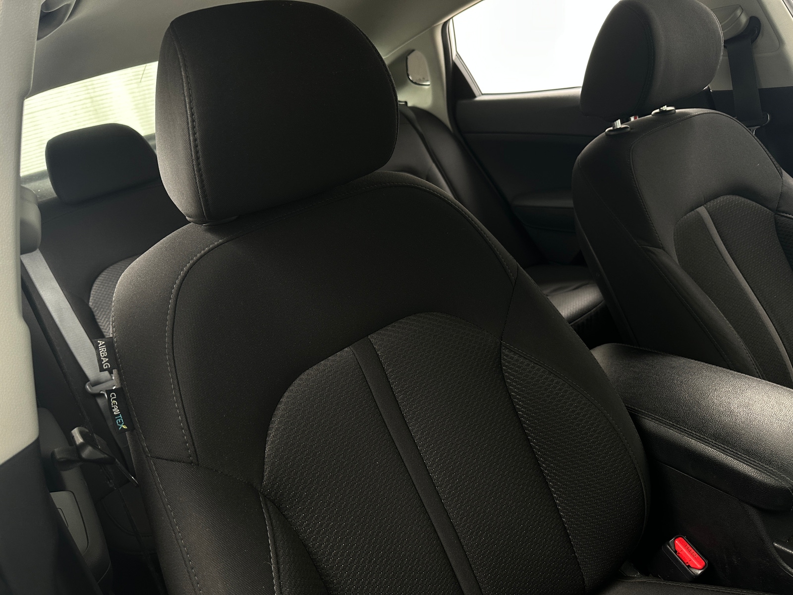 Thumbnail: 2018 Kia Optima - 2